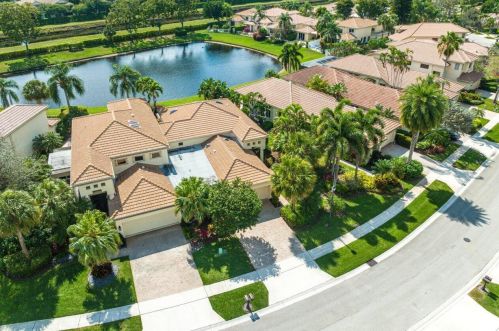 6268 San Michel Way, Delray Beach FL  33484-6964 exterior