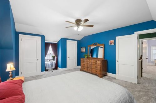 147 Trent St, Woonsocket RI  02895-1040 exterior