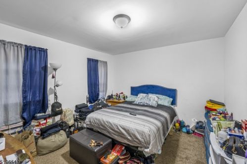 287 Sanford St, East Orange NJ  07018-1018 exterior