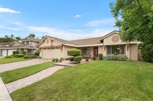 3602 Shallow Brook Ln, Orange, CA 92867-2088
