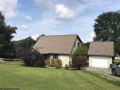 231 Apple Meadow Ln, Morgantown, WV 26508-4742