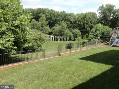 353 Harper Dr, Madison Mills VA  22960-1447 exterior