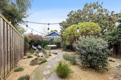 141 Echo Ave, Oakland CA 94611-4307 exterior