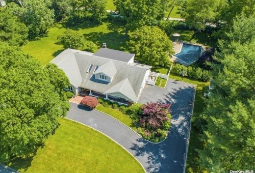 11 Wedgewood Ct, Muttontown, NY 11545-2229