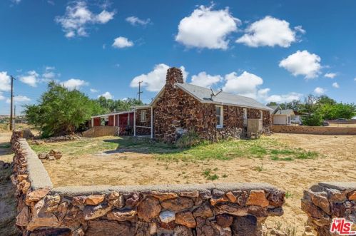 11862 Nancy Ave, Boron, CA 93516-1944