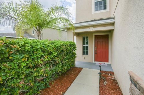 938 Seminole Sky Dr, Ruskin, FL 33570-2021