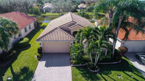 7112 Lombardy St, Boynton Beach, FL 33472-7350