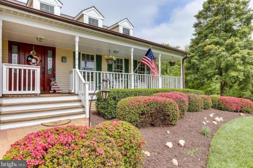 12965 Mountain Rd, Lovettsville, VA 20180-2808