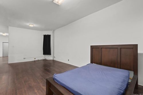 1030 Ogden Ave, Bronx NY  10452-4347 exterior