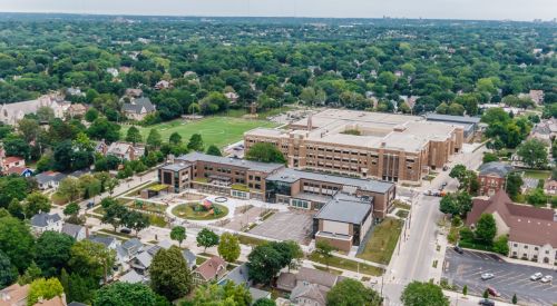 1908 81, Milwaukee WI 53213-2126 exterior