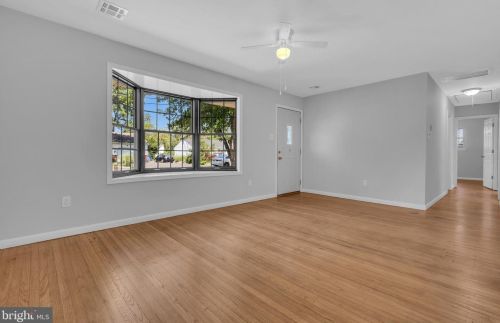 207 Piute Trl, Browns Mills NJ  08015-6125 exterior