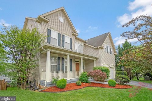 14845 Cartagena Dr, Gainesville, VA 20155-1976