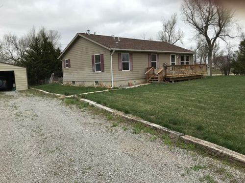 307 Grant St, Hanston, KS 67849-9411