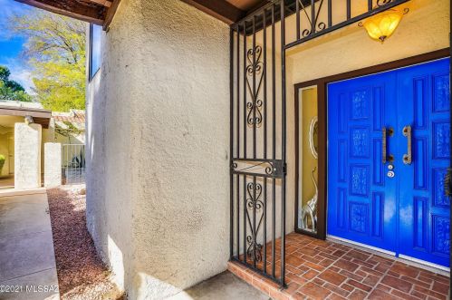 7123 Onda Cir, Tucson, AZ 85715-3425