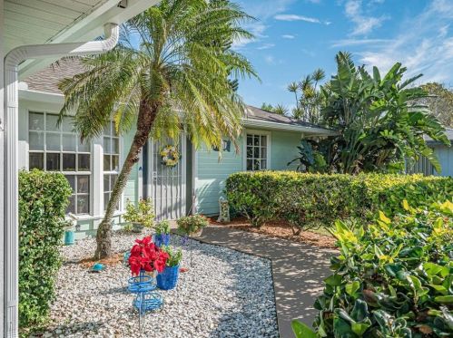 180 11th Ave, Vero Beach, FL 32962-2829