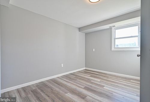 31 Niagara Ln, Willingboro NJ  08046-1249 exterior