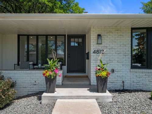 4812 Upper Ter, Minneapolis, MN 55435-1554
