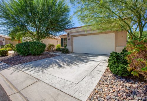 40925 Calle Santa Cruz, Indio CA  92203-7487 exterior