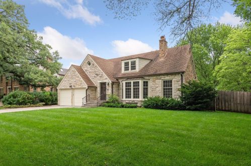 4919 Bruce Ave, Minneapolis, MN 55424-1113