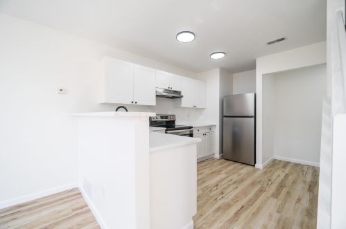 332 Oxford Oak Dr, Blacklick OH  43004-8481 exterior