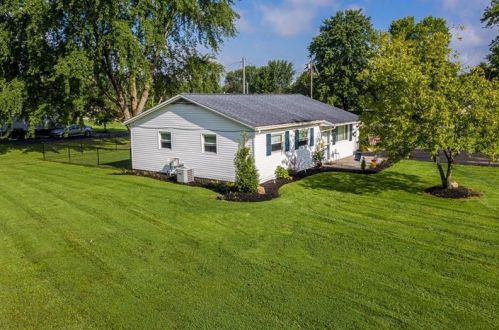 1800 Park Ln, Greenville, PA 16125-8824