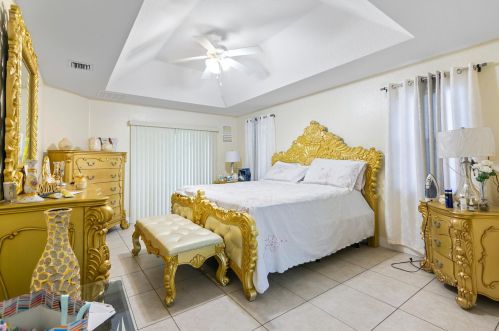 1125 Coleman Ave, Fort Pierce FL  34953-1824 exterior