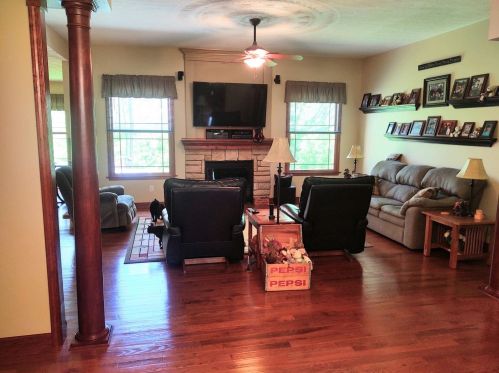 2860 Wayne Rd, Wilmington, OH 45177-1199