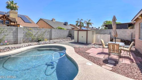 4208 Cielo Grande, Glendale AZ  85310-4093 exterior