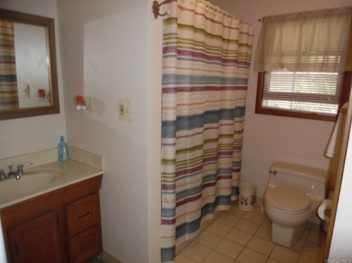 98 Rockwell Ave, Middletown NY  10940-4531 exterior