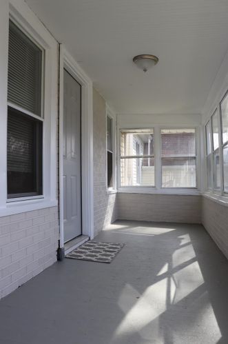 261 Florence St, Hammond, IN 46324-1008