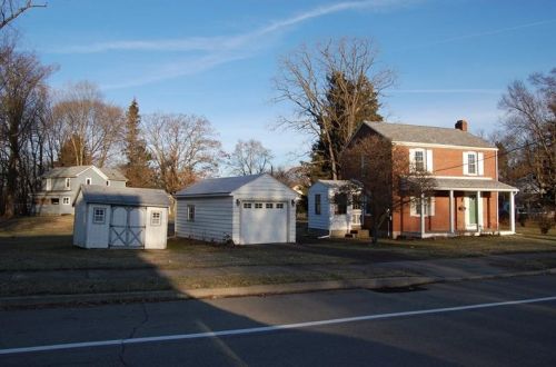 125 Washington Blvd, Grove City, PA 16127-1931