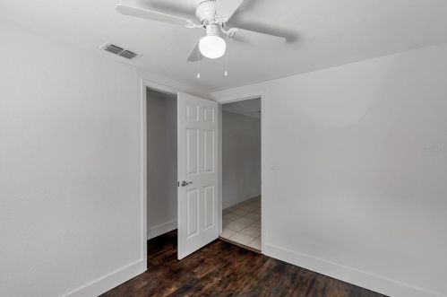 5461 43rd Ter, Saint Petersburg FL  33714-3624 exterior