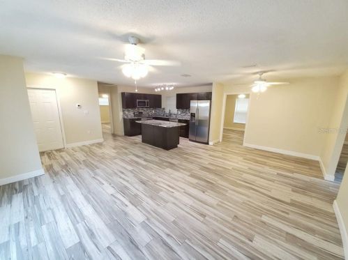 5349 70th Ave, Pinellas Park FL  33781-4331 exterior