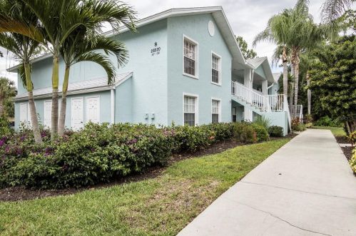 28220 Pine Haven Way, Bonita Springs, FL 34135-6866