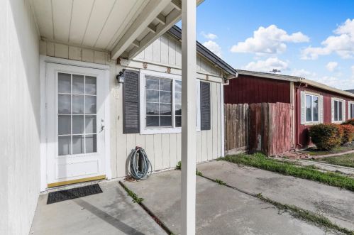 743 J St, Lathrop CA  95330-9428 exterior