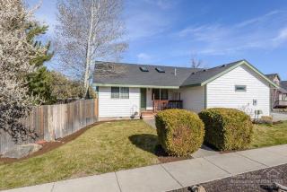 3236 Stonebrook Dr, Bend, OR 97701-6647