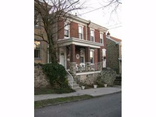 4651 Sheldon St, Philadelphia PA  19127-1109 exterior
