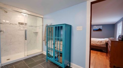 404 Quakertown Rd, Flemington NJ  08822-5610 exterior