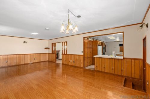 5915 Bertro Dr, La Mesa, CA 91942-1820