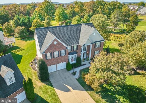 5805 Serengeti Ct, Haymarket, VA 20169-3200