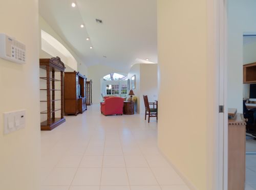 6100 Bluegrass Dr, Boynton Beach, FL 33437-4185