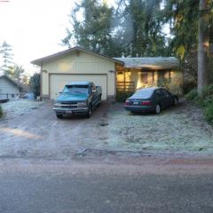 8021 Incline Dr, Olympia, WA 98513-5610