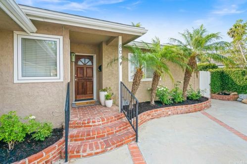 804 Lees Ave, Long Beach, CA 90815-5010