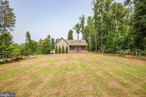 30267 Old Office Rd, Locust Grove, VA 22508-2656