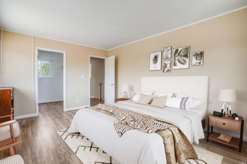 1587 Nuthatch Ln, Sunnyvale CA  94087-4939 exterior