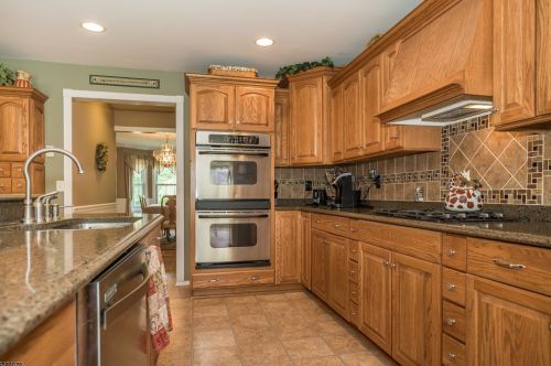 12 Country Meadow Rd, Hackettstown NJ  07840-5205 exterior