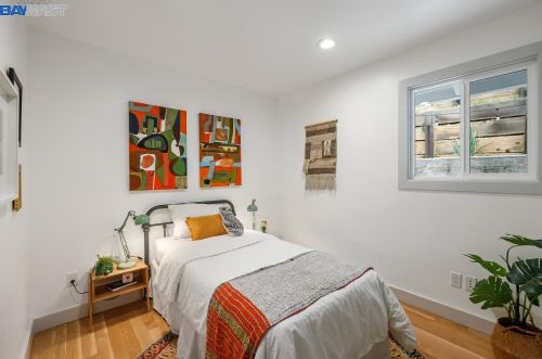 3550 Klamath St, Oakland CA 94602-4126 exterior