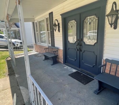135 Liberty St, Fayette City, PA 15438-1067