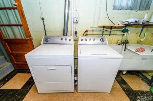 2320 Oxford Ave, South Plainfield NJ  07080-5431 exterior