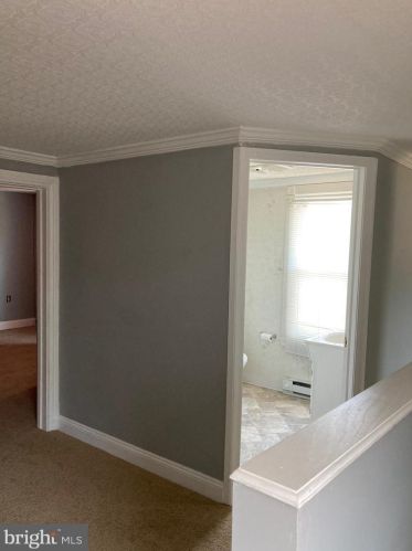 49 Jury St, Highspire PA  17034-1010 exterior